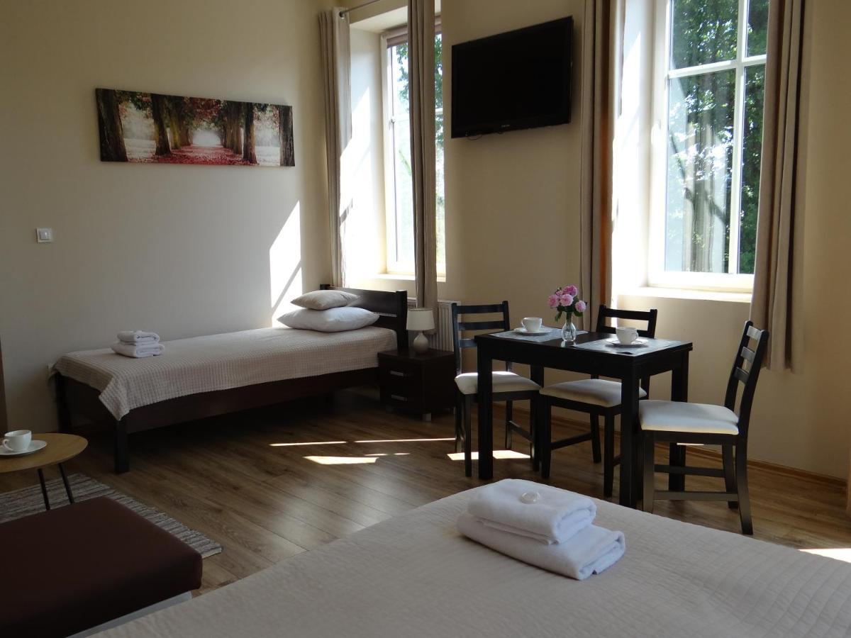 The Lion Rooms Устрон Екстериор снимка