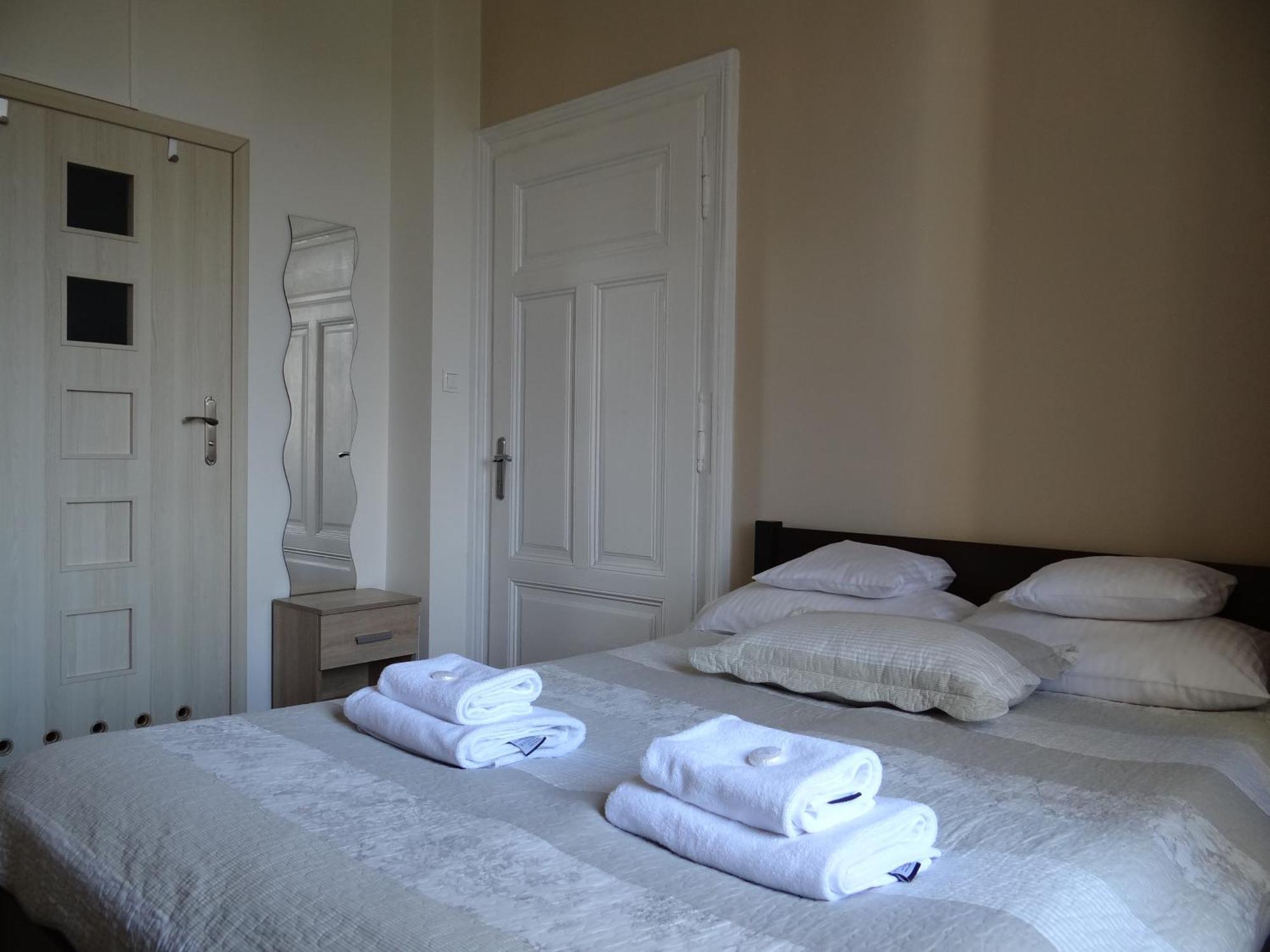 The Lion Rooms Устрон Екстериор снимка